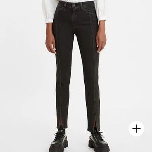 Levi’s 721 High-Rise Skinny in Kinda Moody